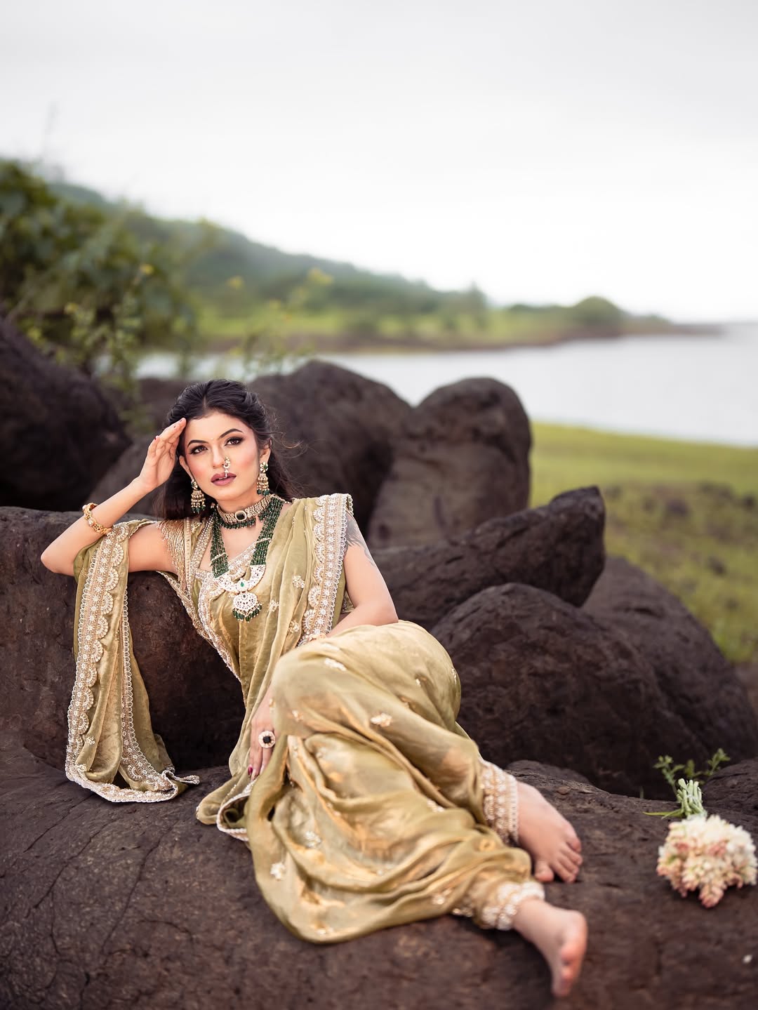 Anushree Mane royal pink look in Bigg Boss Marathi 6,