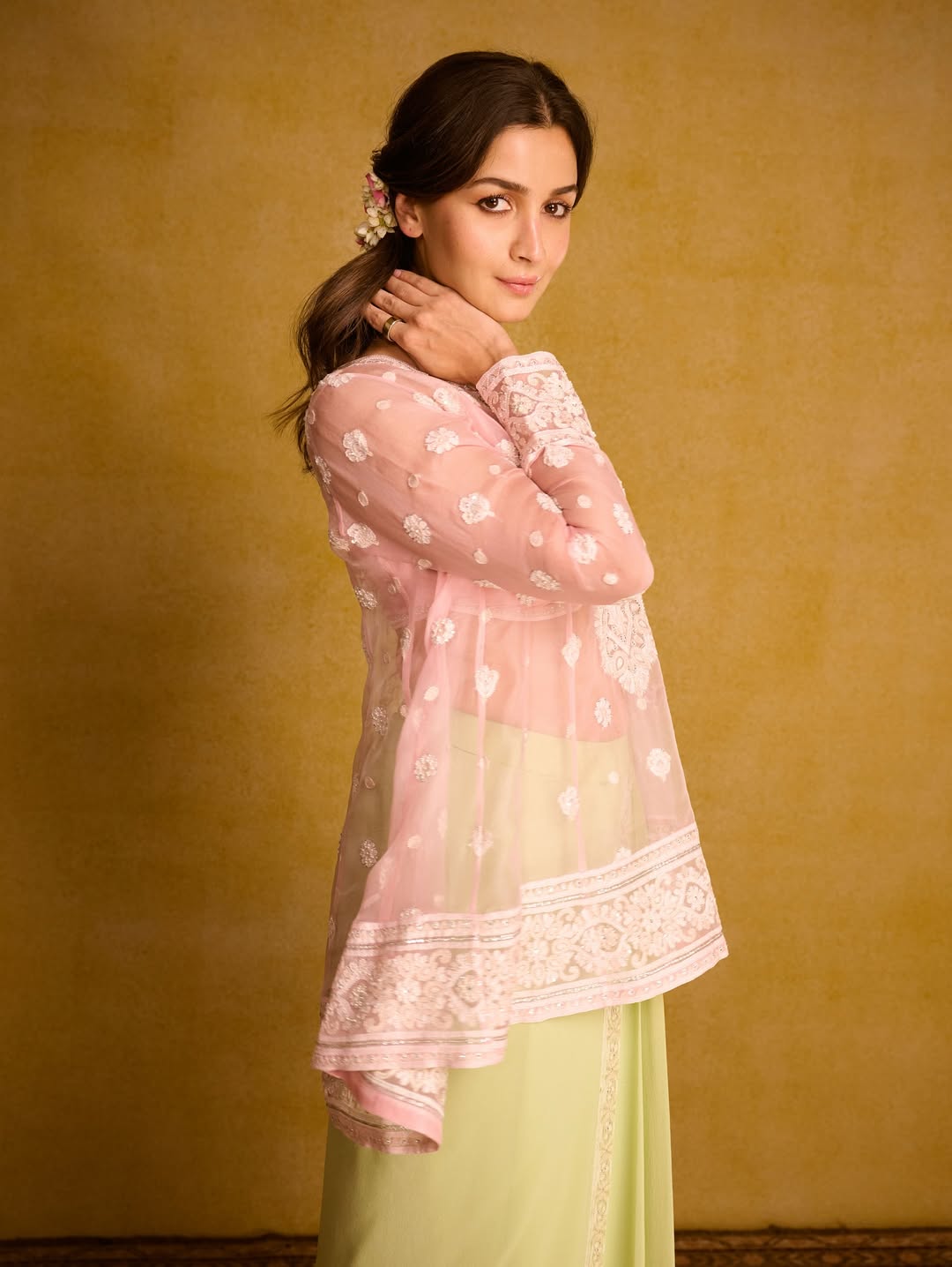 Alia Bhatt pastel green saree look