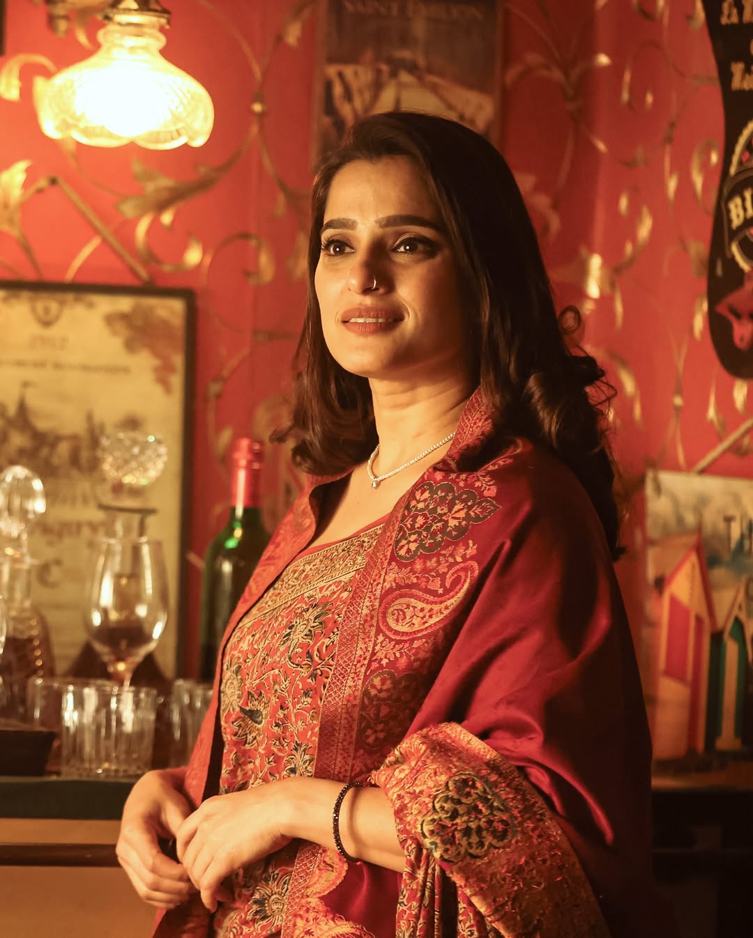 Priya Bapat nauvari saree look