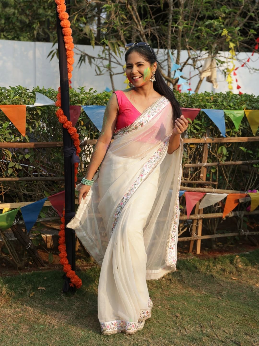 Holi 2026 Kamali fame vijaya babar white saree holi celebrations