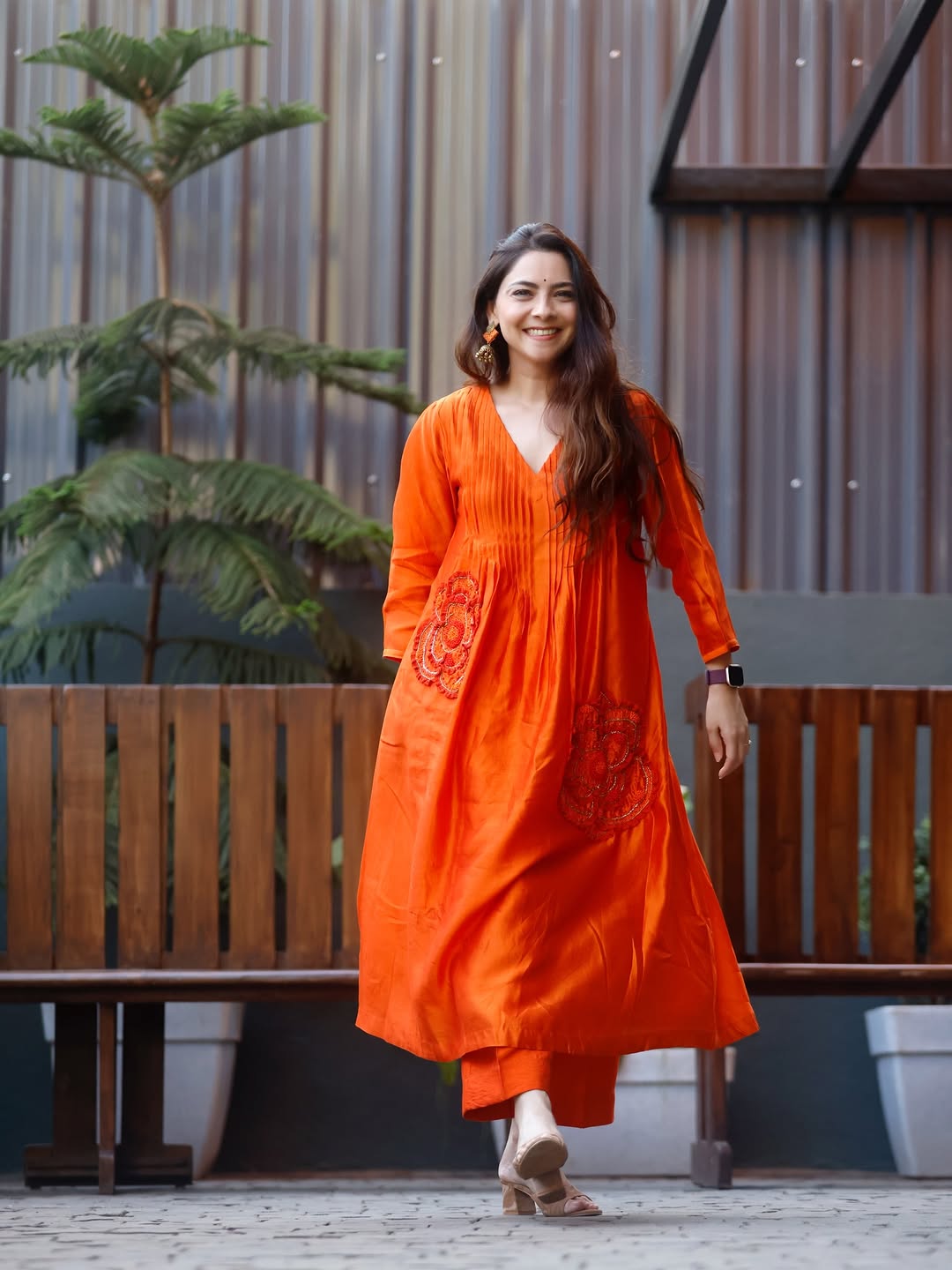 Sonalee Kulkarni orange dress look