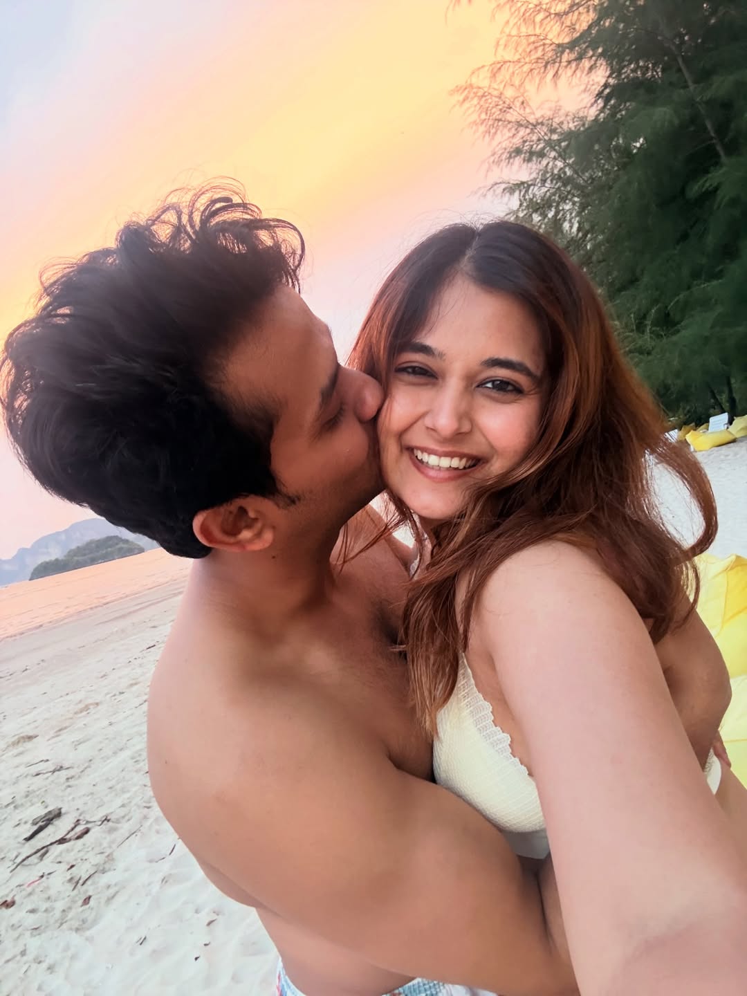Anushka Pimputkar and Meghan Jadhav honeymoon photos in Thailand