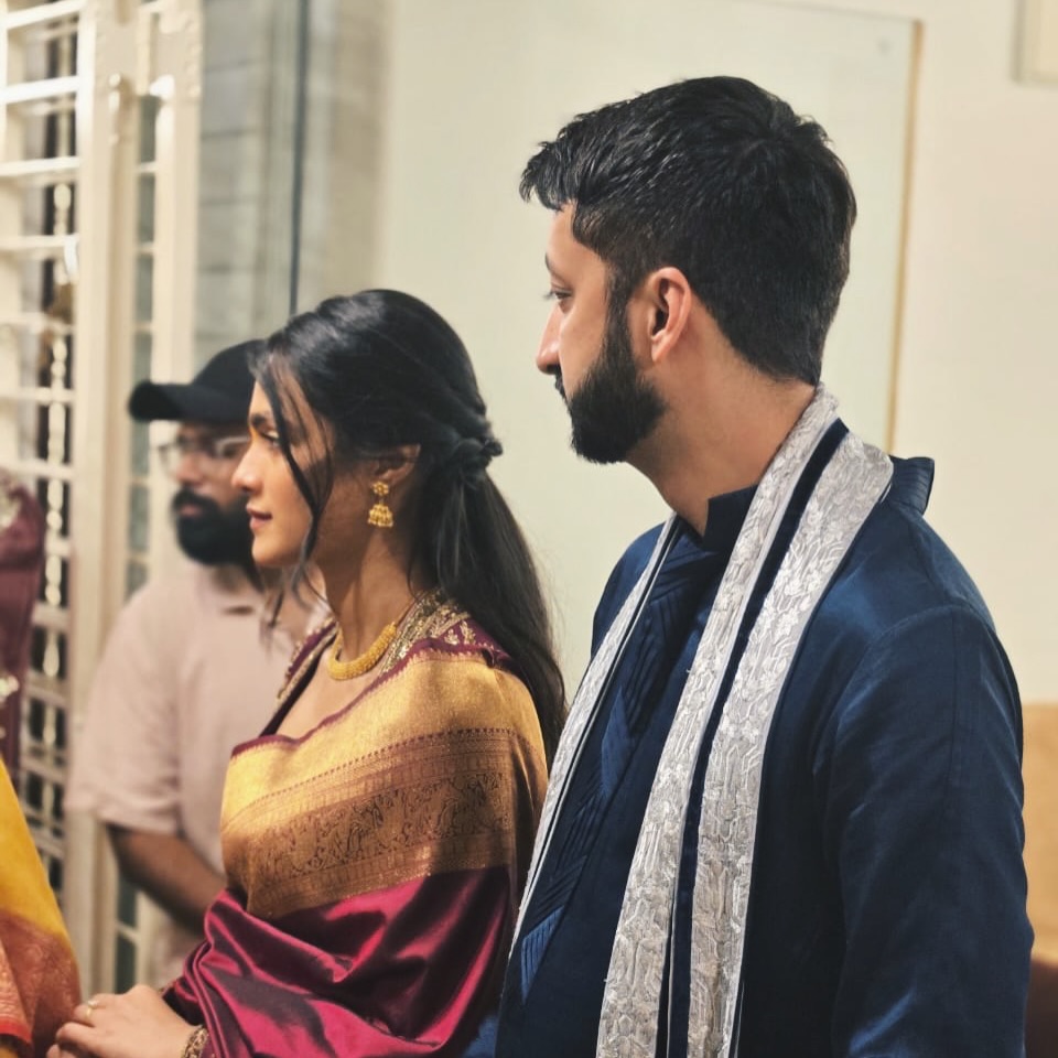 Jay Pawar birthday wife Rutuja Pawar emotional post