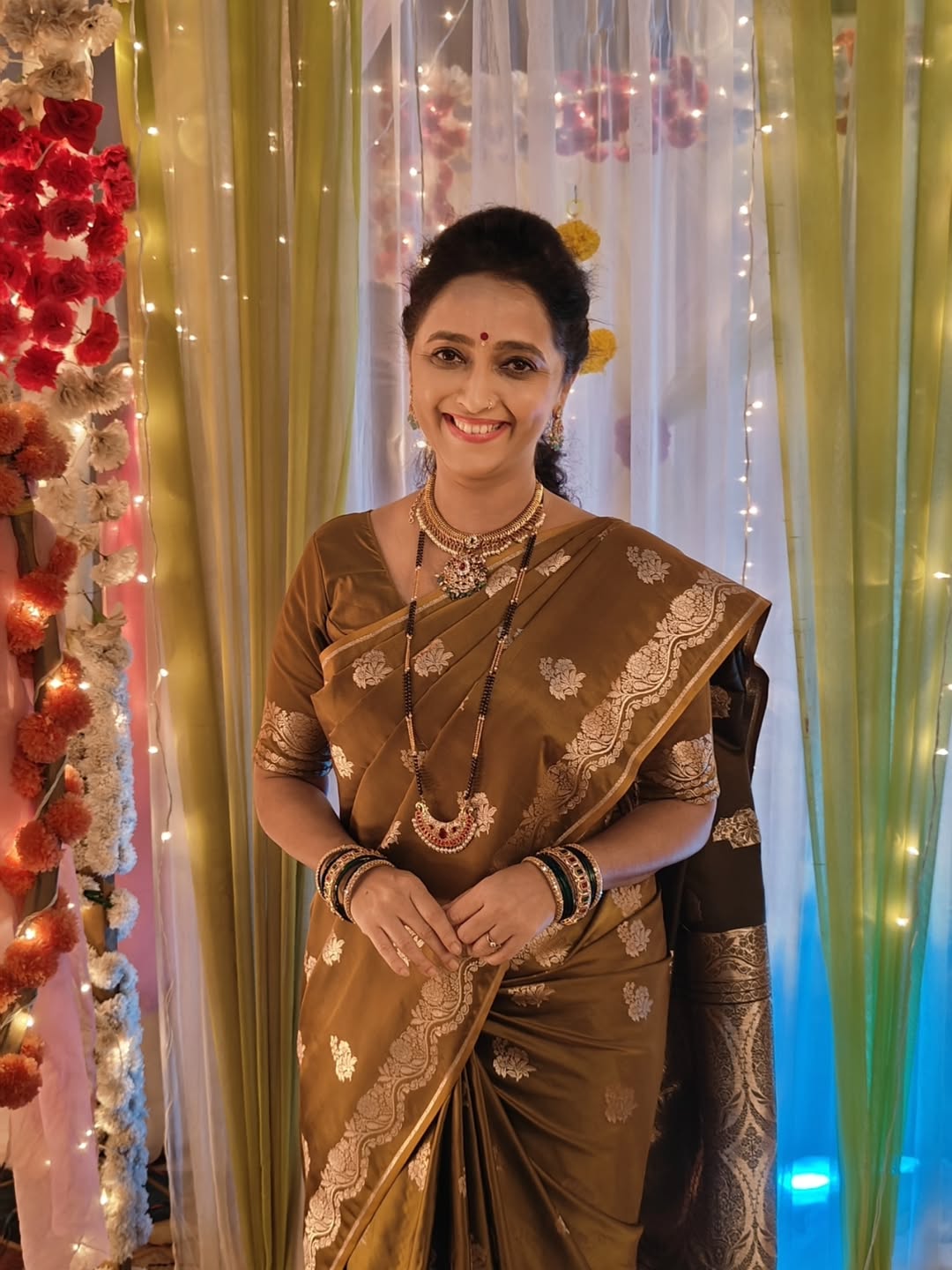 Rutuja Deshmukh saree look viral Lagnanantar Hoilach Ki Prem wedding track shoot