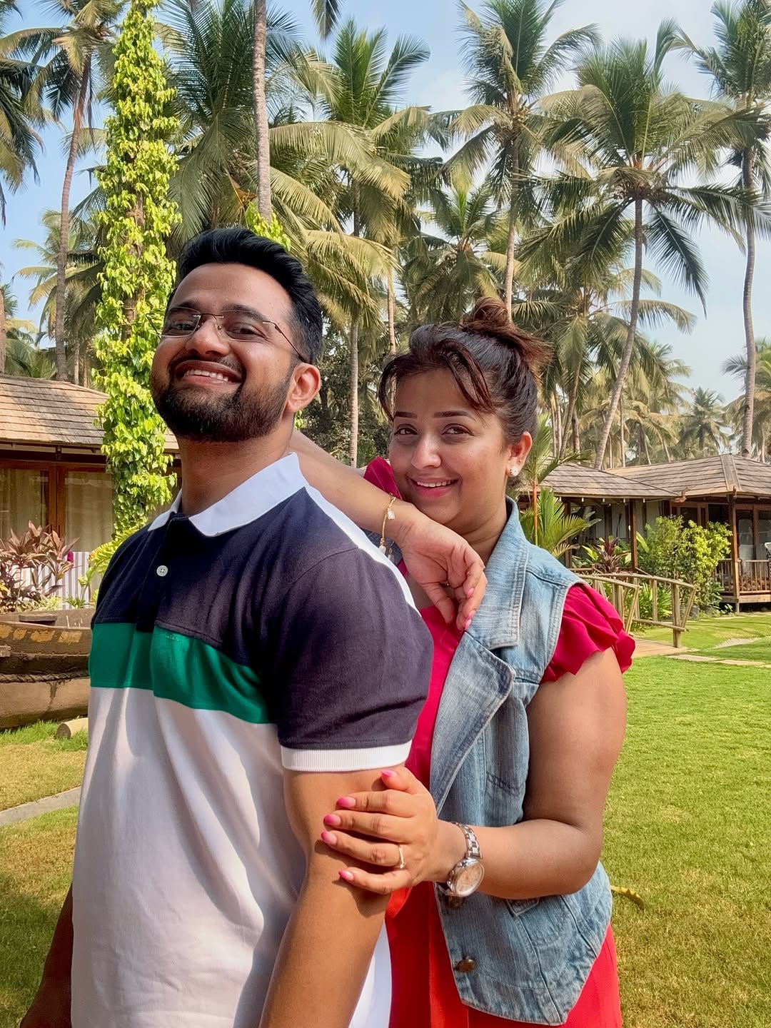 Apurva Nemlekar Hampi honeymoon trip