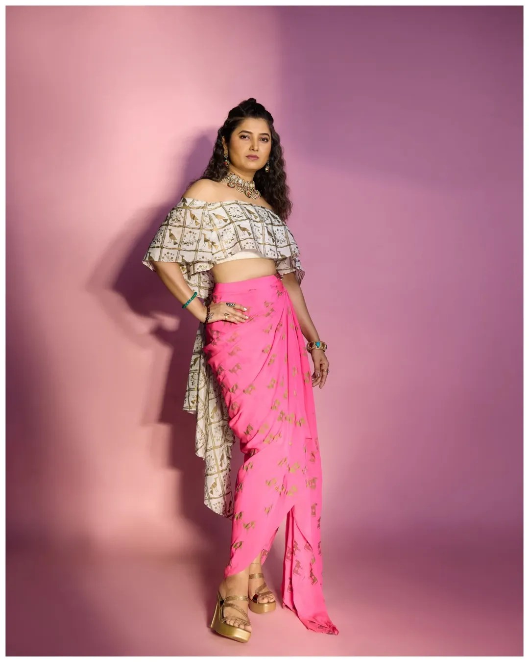 Prajakta Mali hot pink outfit photos
