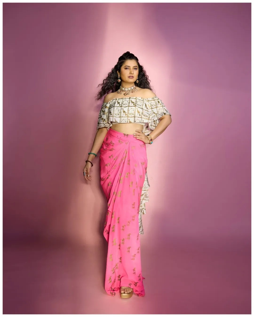 Prajakta Mali hot pink outfit photos