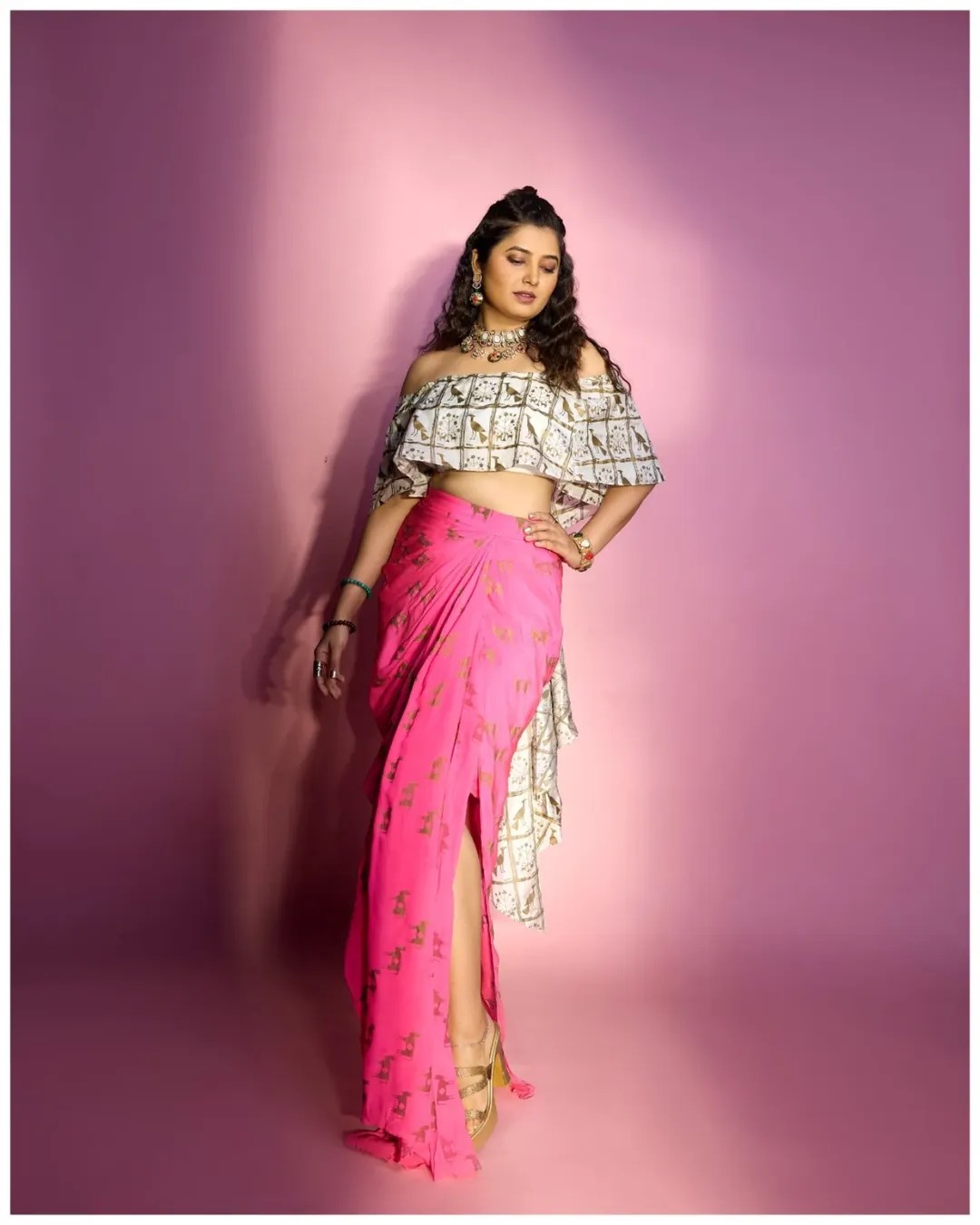 Prajakta Mali hot pink outfit photos