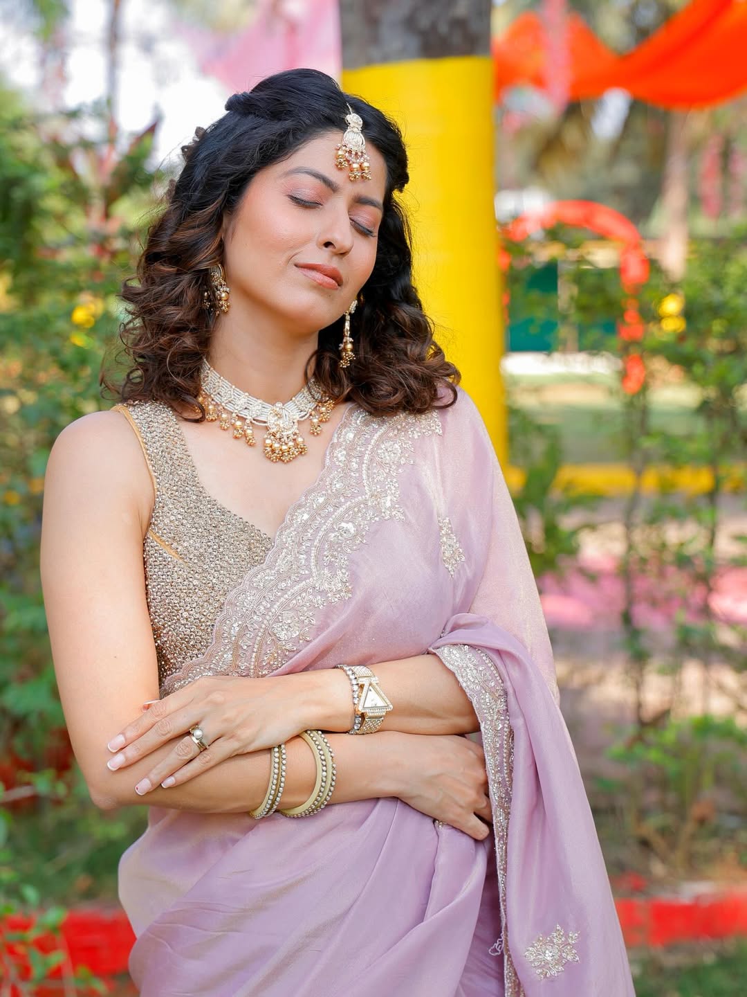 Abhidnya Bhave glamorous look, strapless corset top style
