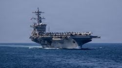 Abraham Lincoln Warship: अमेरिकेच्या ‘अब्राहम लिंकन’ युद्धनौकेवर इराणचा क्षेपणास्त्र हल्ला? पँटागॉनने फोटो जारी करत दिले उत्तर