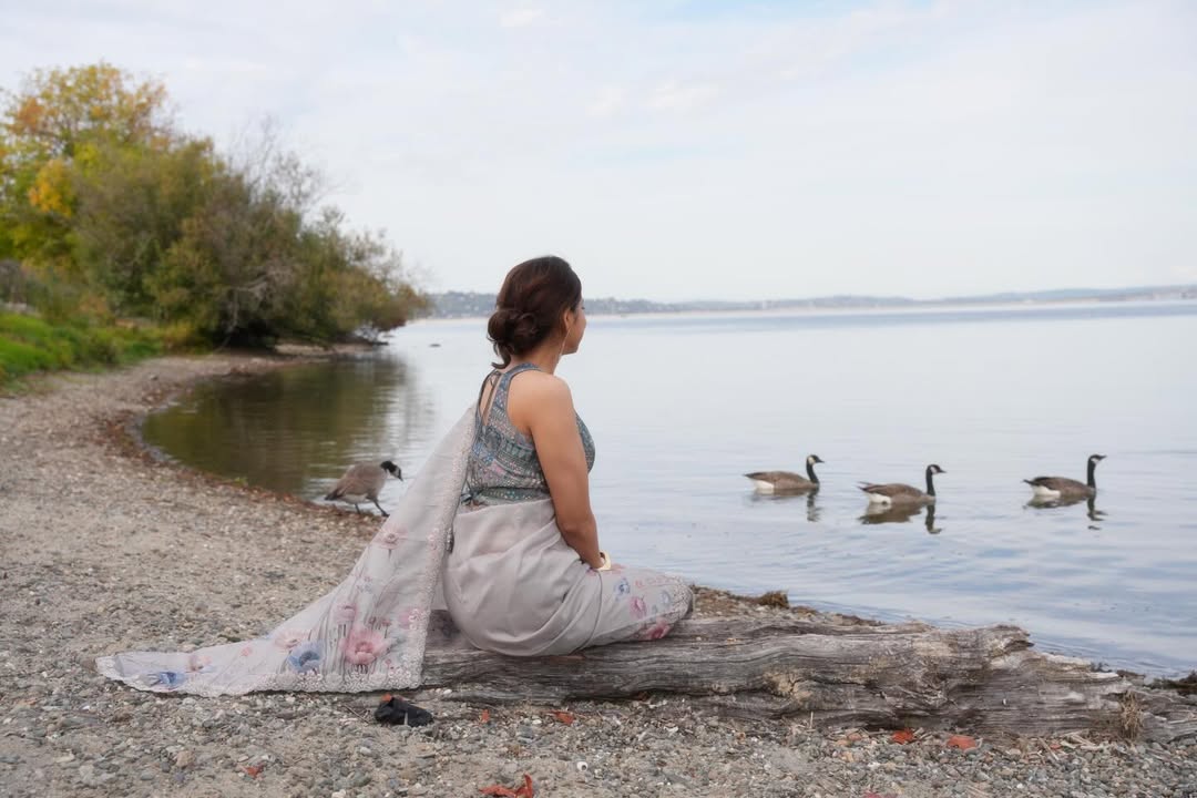 Anaghaa Bhagare USA River Photoshoot