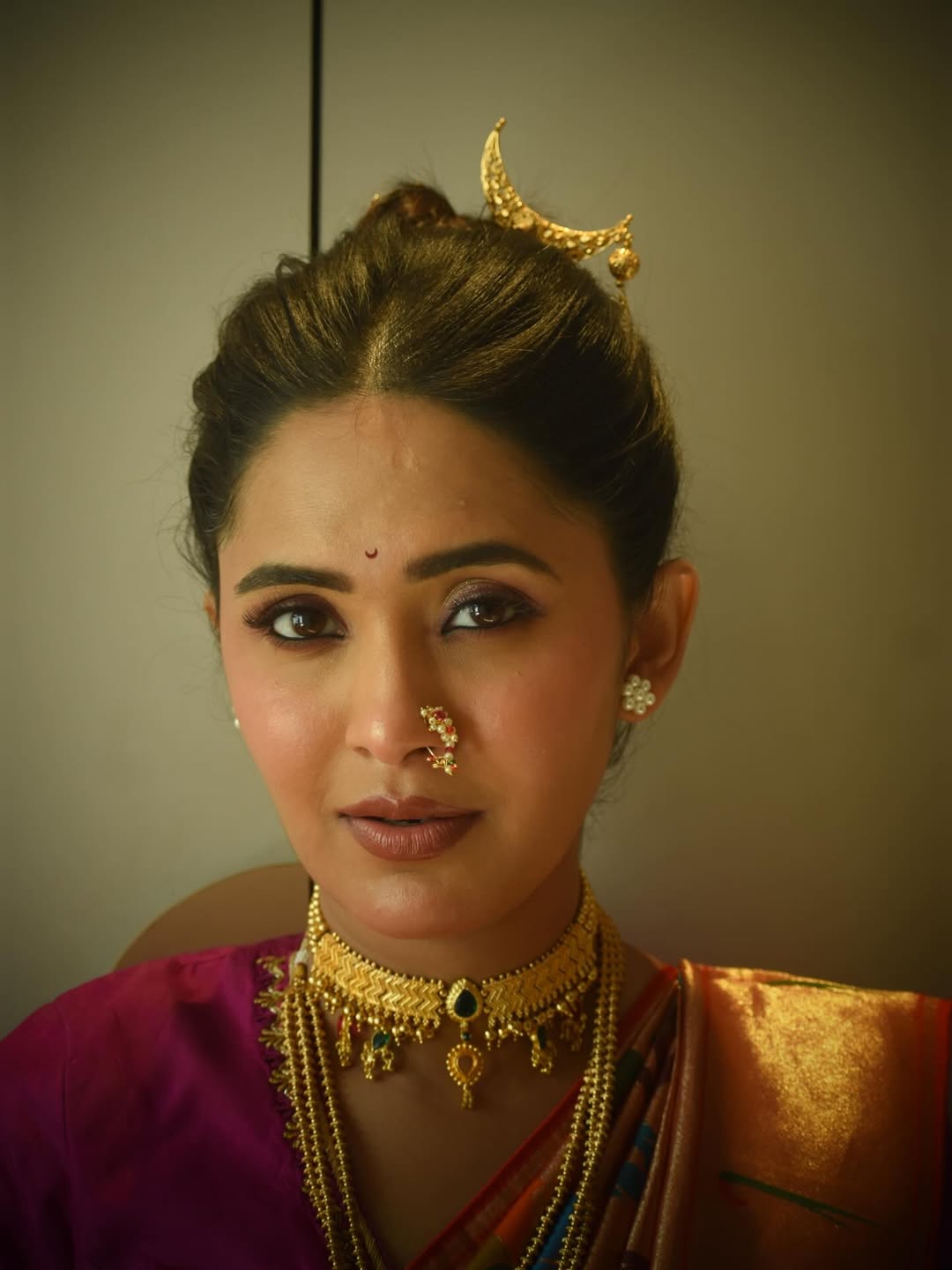 Anushka Sarkate Paithani Nauvari Saree Look