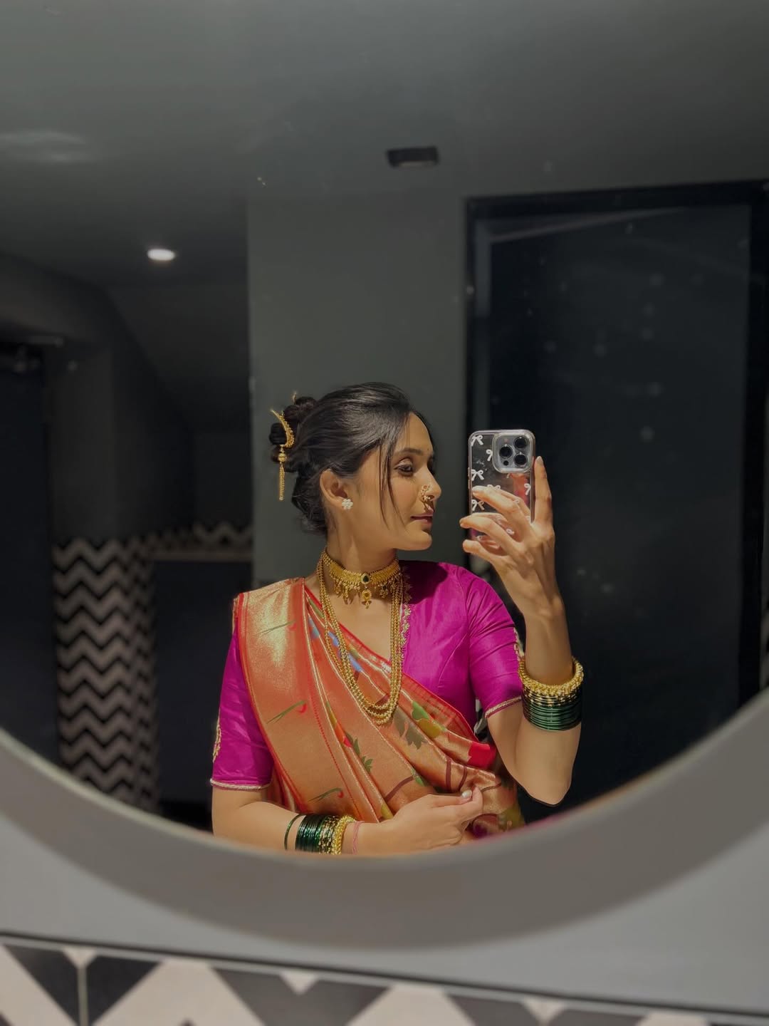 Anushka Sarkate Paithani Nauvari Saree Look