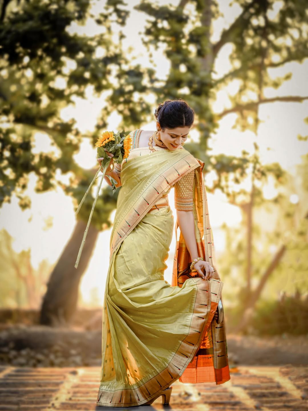 Ashvini Mahangade Paithani Saree Look