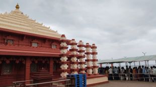 ganpatipule-temple-stops-laddu-and-khichdi-prasad-due-to-lpg-shortage-in-ratnagiri