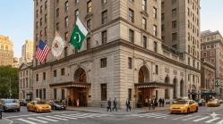Roosevelt Hotel NY Pakistan Ameirca Ownership: इराणसोबत युद्ध, पण पाकिस्तानशी मैत्री? पडद्यामागे न्यूयॉर्कमध्ये झाला ‘हा’ मोठा राजनैतिक सौदा!; अमेरिका-पाक मैत्रीचा ‘हा’ आहे मास्टरप्लॅन!