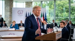 Donald Trump G7 Summit Iran Surrender Claim : “इराण शरणागती पत्करण्याच्या तयारीत”, डोनाल्ड ट्रम्प यांचा जी ७ च्या नेत्यांसमोर मोठा दावा