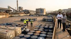 गॅस पाठोपाठ सल्फ्युरिक ॲसिडच्या तुटवड्याची शक्यता, साखर कारखाने आणि खतांच्या निर्मितीमध्ये नवी अडचण