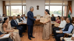 केंद्र सरकारकडून मोठे प्रशासकीय बदल, ४० पेक्षा जास्त अधिकाऱ्यांच्या नियुक्त्या