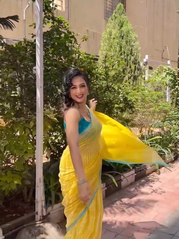 Girija Prabhu Yellow Saree Reel Video