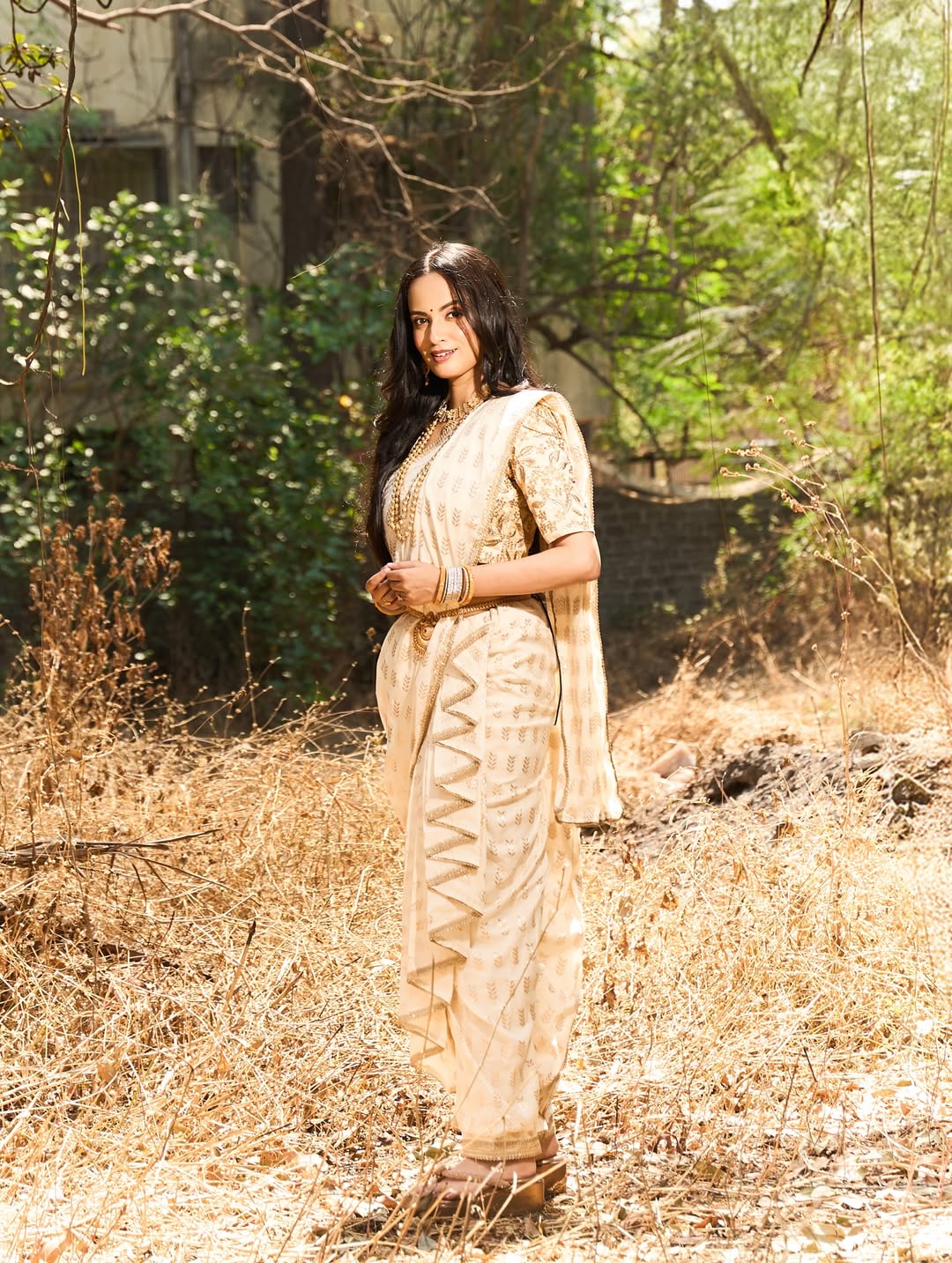 Ketaki Mategaonkar White Nauvari Saree Look