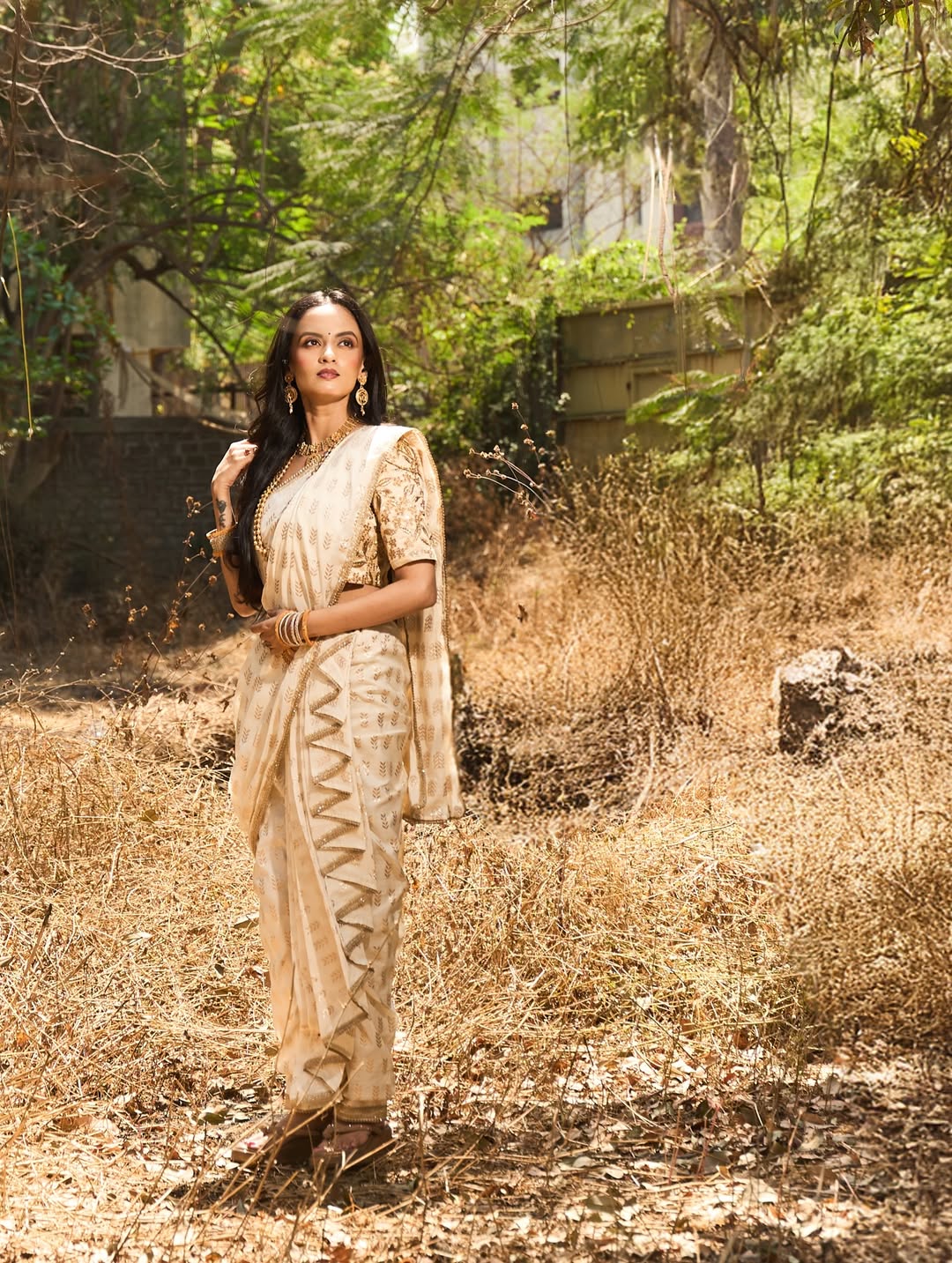 Ketaki Mategaonkar White Nauvari Saree Look