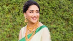 माधुरी दीक्षितने मुंबईत भाड्याने घेतलं आलिशान ऑफिस; ५ वर्षांसाठी मोजणार ‘इतके’ कोटी रुपये, दरमहा भाडं ऐकून व्हाल थक्क!