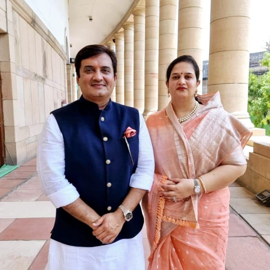 Manjari Vishwwaraaj Mahadik Baby Shower