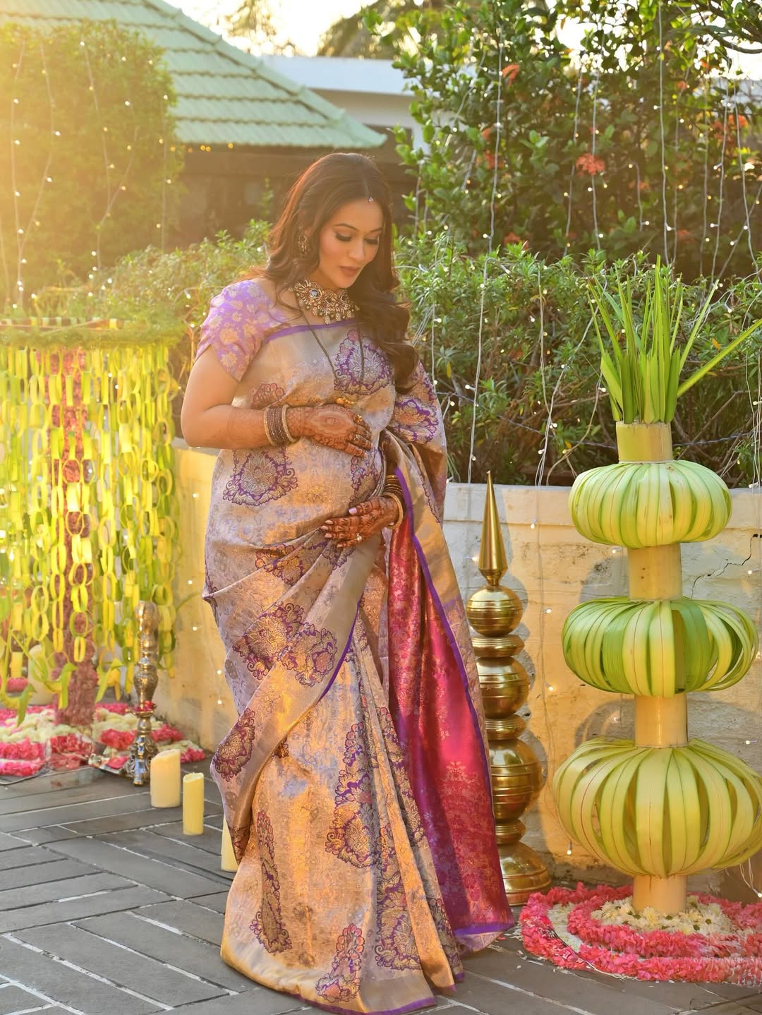 Manjari Vishwwaraaj Mahadik Baby Shower