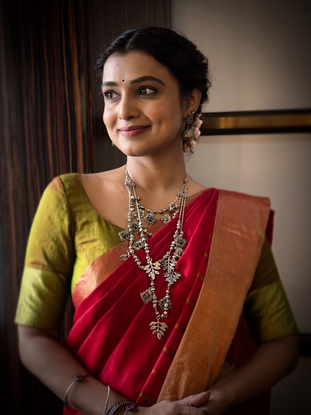 Mayuri Deshmukh Red Saree Look