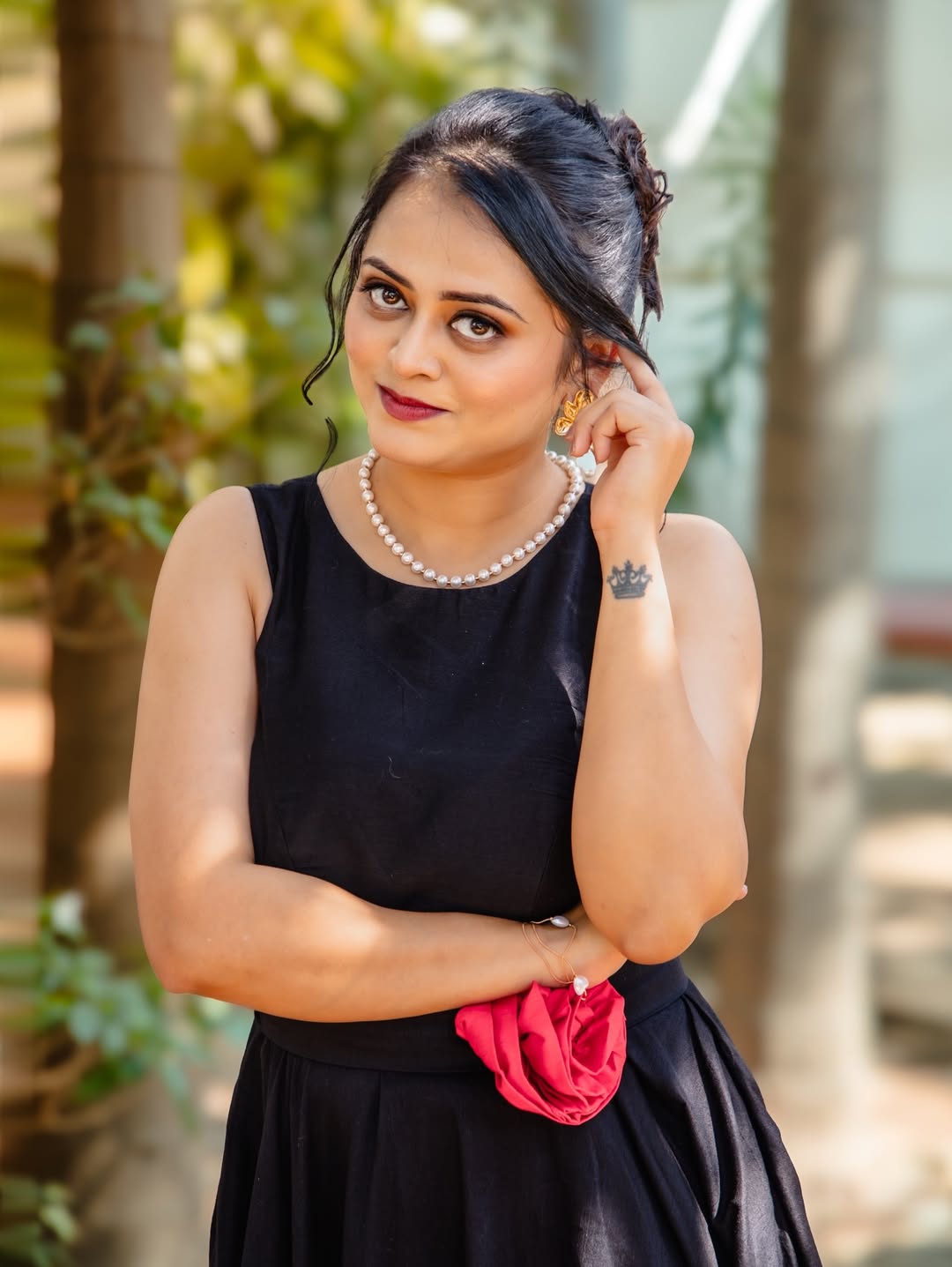 Monika Dabade Black Dress Look