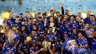 Mumbai Indians become first franchise team to play 300 T20 matches in history