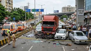fatal-accident-at-navale-bridge-pune-speeding-truck-hits-six-vehicles-bikers-death-raises-safety-concerns
