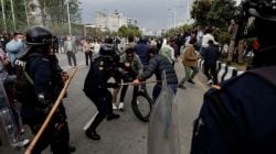 Nepal Crisis KP Sharma Oli Arrested: सदोष मनुष्यवधाचा आरोप; नेपाळचे माजी पंतप्रधान, गृहमंत्री यांना अटक, समर्थक पोलिसांशी भिडले