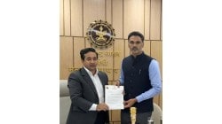 दापोलीतील हर्णे बंदराला सागरी रो-रो सेवेचा थांबा मिळावा,राज्यमंत्री योगेश कदम यांची मागणी