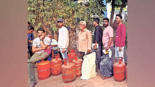 India Fuel Supply, LPG Shortage Maharashtra, Hardeep Puri, Petrol Diesel Stock India, West Asia Conflict Impact, Chhatrapati Sambhajinagar Mess Closed, Steel Rate Hike Jalna, Petroleum Ministry India, Gas Cylinder Booking, Fuel Crisis Rumors, Lok Sabha Session, Mumbai Gas Shortage,