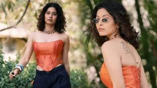 Abhidnya Bhave glamorous look, strapless corset top style