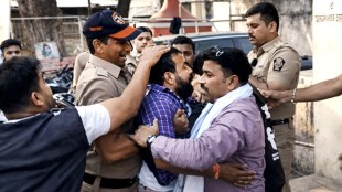 Jalgaon BJP Shiv Sena Clash Police Station | जळगाव भाजप शिवसेना शिंदे गट हाणामारी पोलीस स्टेशन