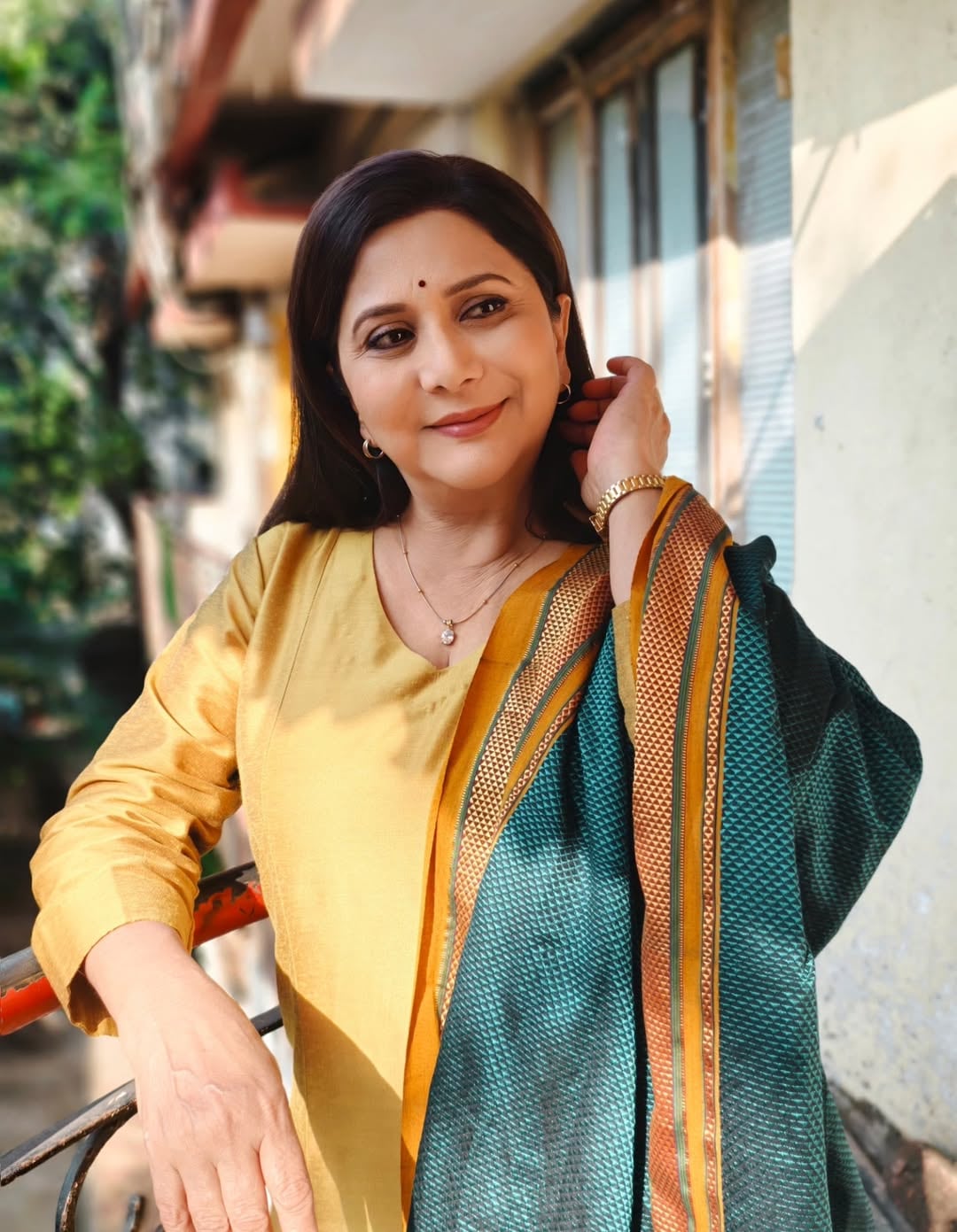 Nivedita Ashok Saraf Pink Paithani Saree Look