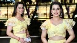 Photos: ‘भिडेवाडा’ चित्रपटाच्या प्रमोशनसाठी प्राजक्ता गायकवाडचा स्कर्ट-टॉपमधील लूक