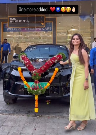 Prajakta Navnale New Car Photo
