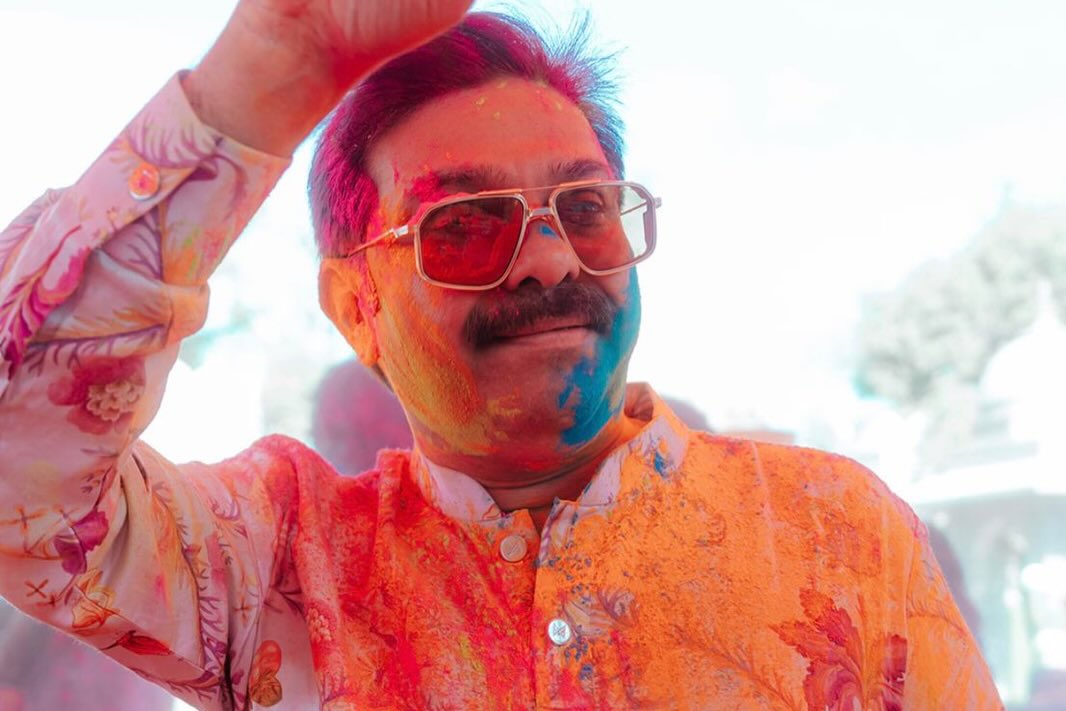 Prasad Lad Son Mehendi Holi Utsav