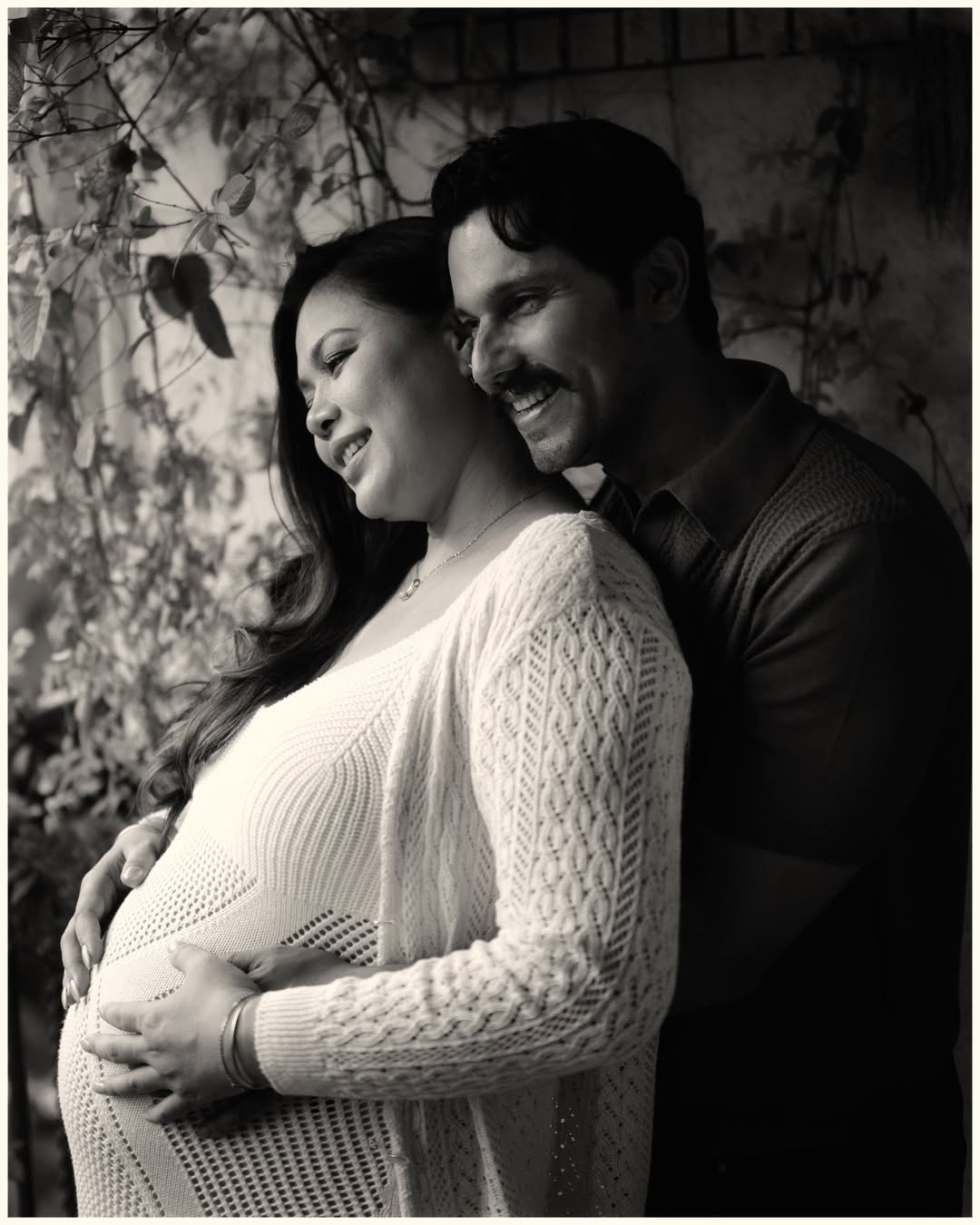 Randeep Hooda Lin Laishram maternity photoshoot