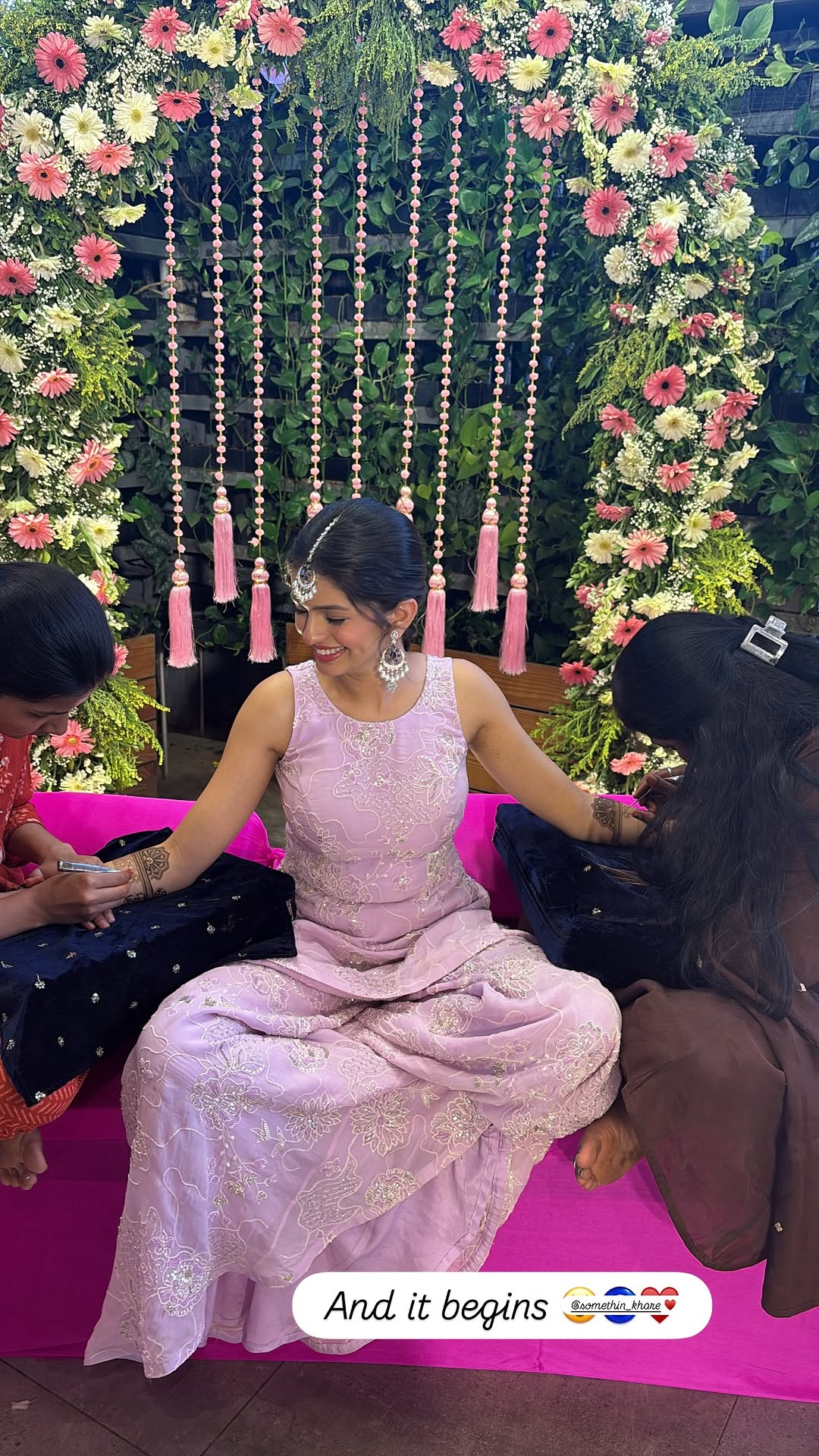 Roomani Khare Mehendi Ceremony