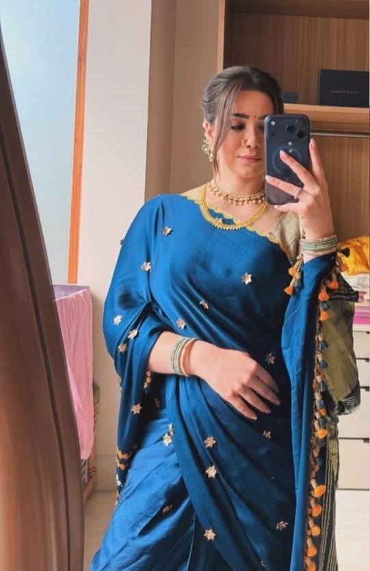 Sara Tendulkar Marathi Look