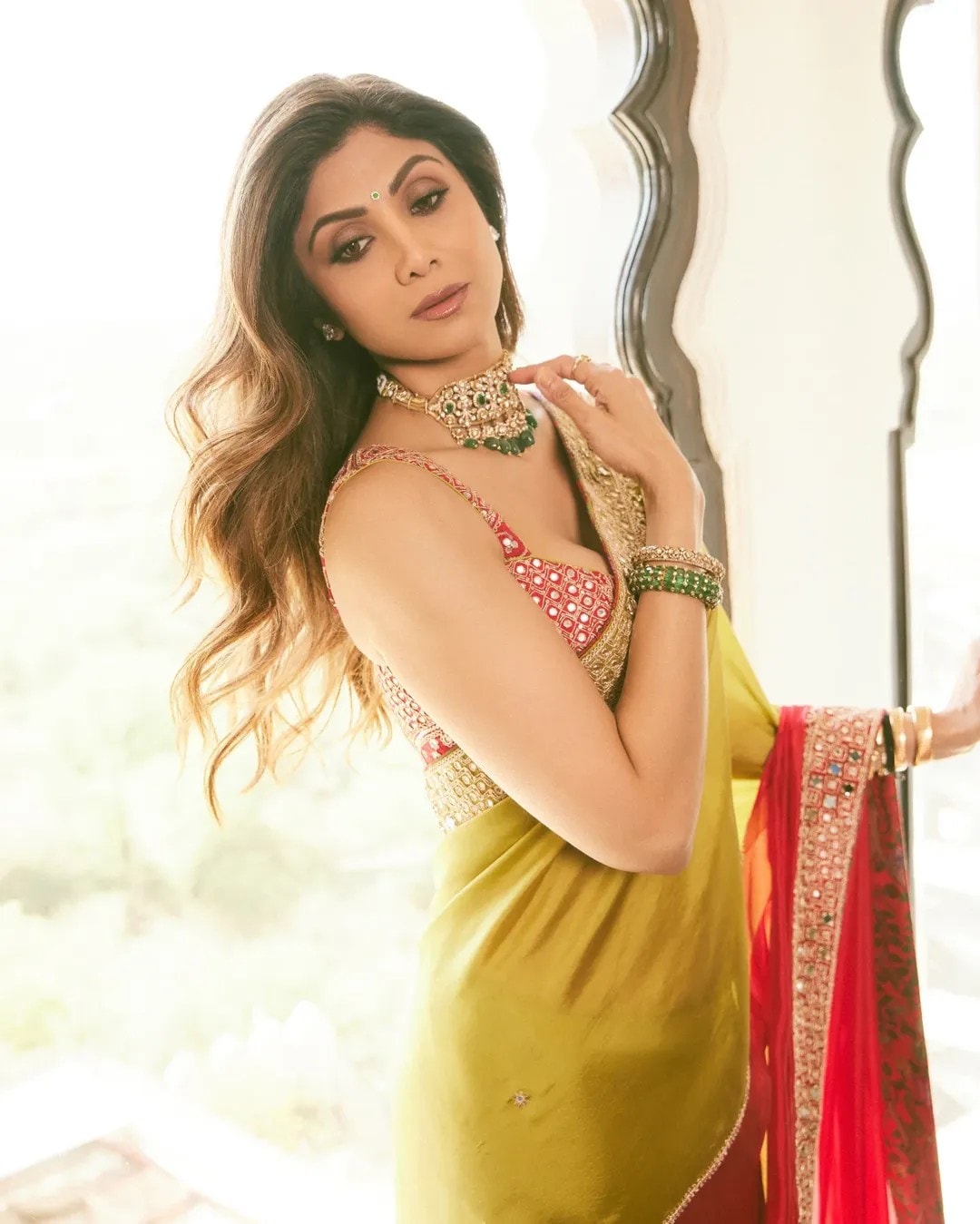 Shilpa Shetty Raj Kundra New Photoshoot
