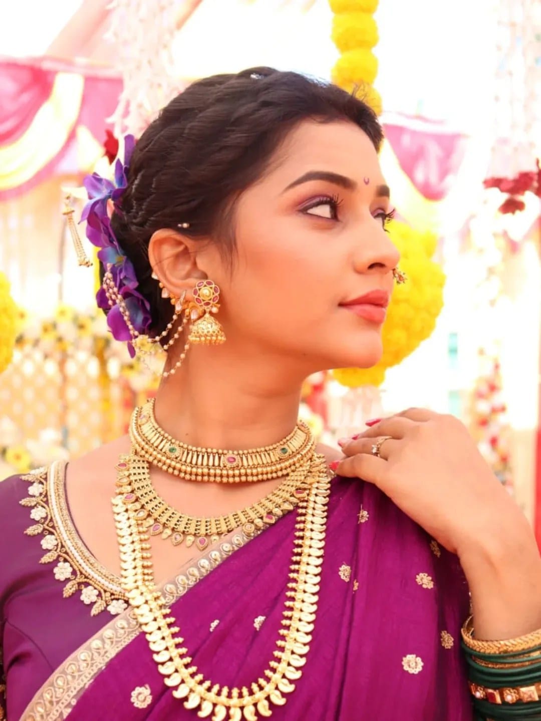 Shivani Mundhekar Purple Nauvari Saree Jewellery Look