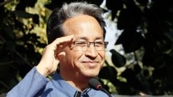 अन्वयार्थ: भाट व्हा, नाहीतर तुरुंगात जा!