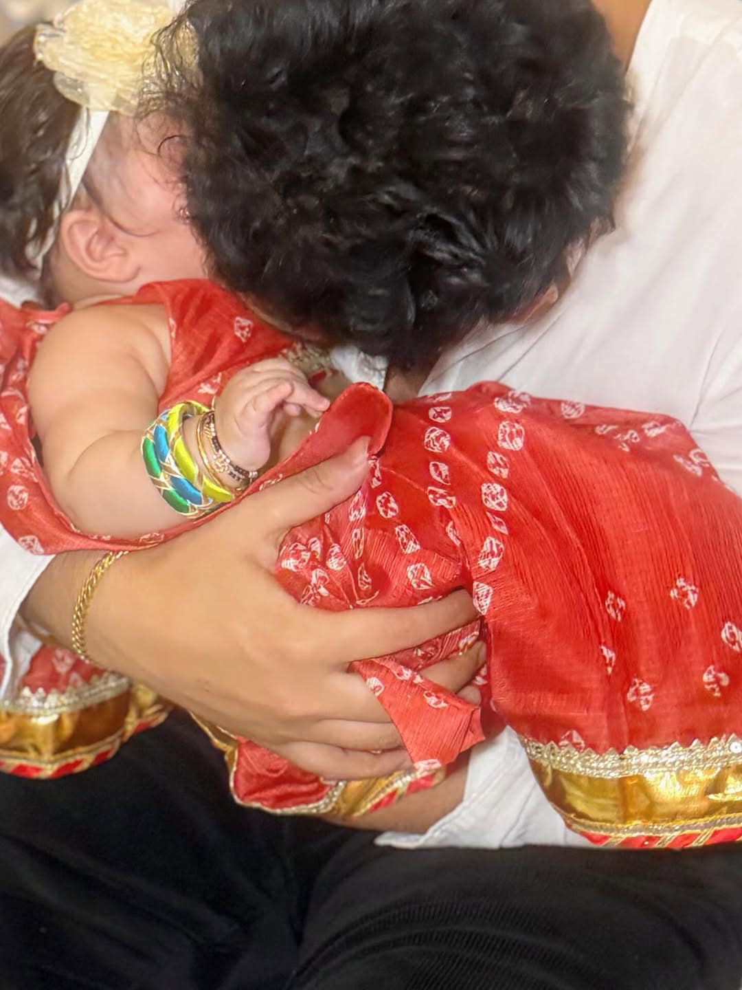 sonarika-bhadoria-daughter-virika-parashar-navratri-photoshoot