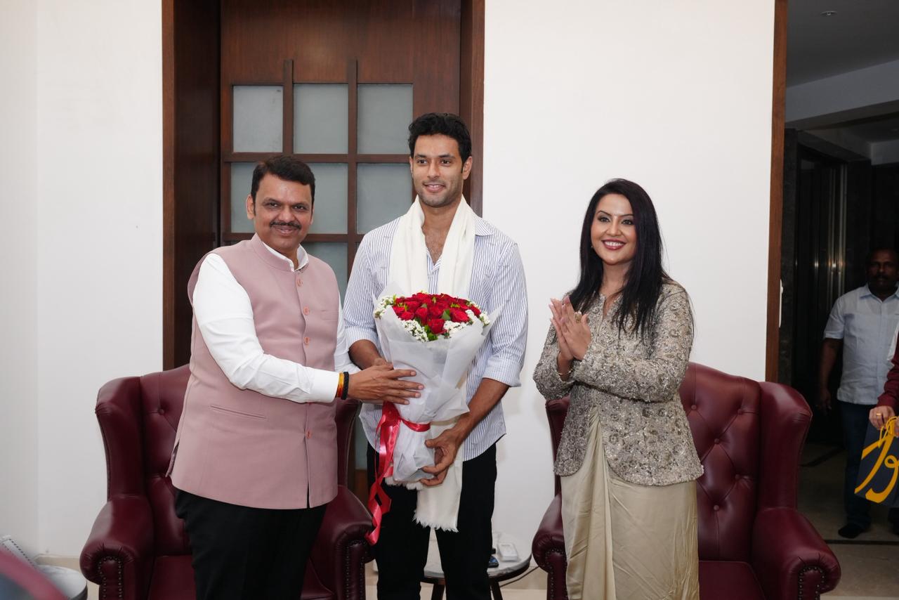 Suryakumar Yadav Shivam Dube meet CM Devendra Fadanvis
